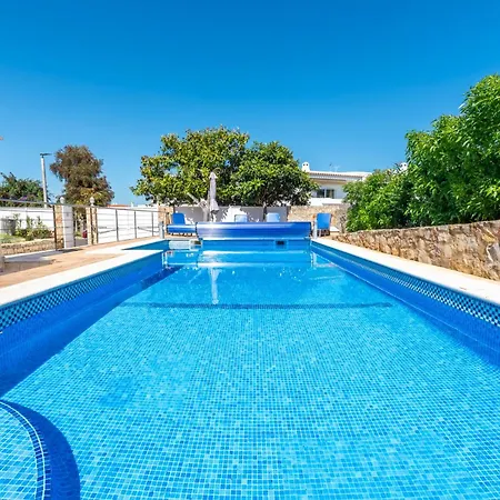 Villa Pinheiro