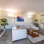 Pinheiro Villa *