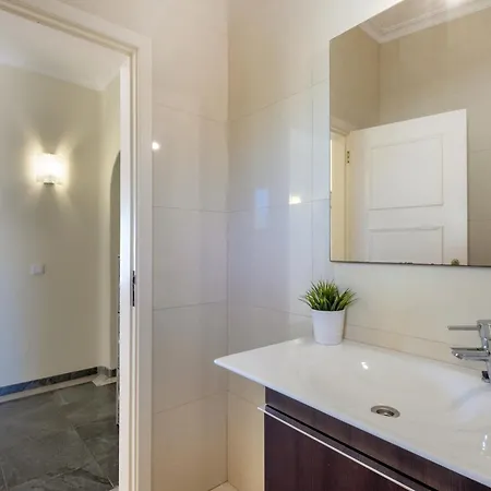 Pinheiro 알부페이라